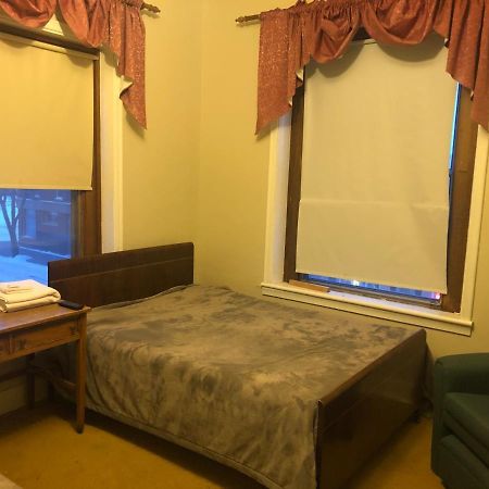 Leland Hotel Wolseley Bagian luar foto